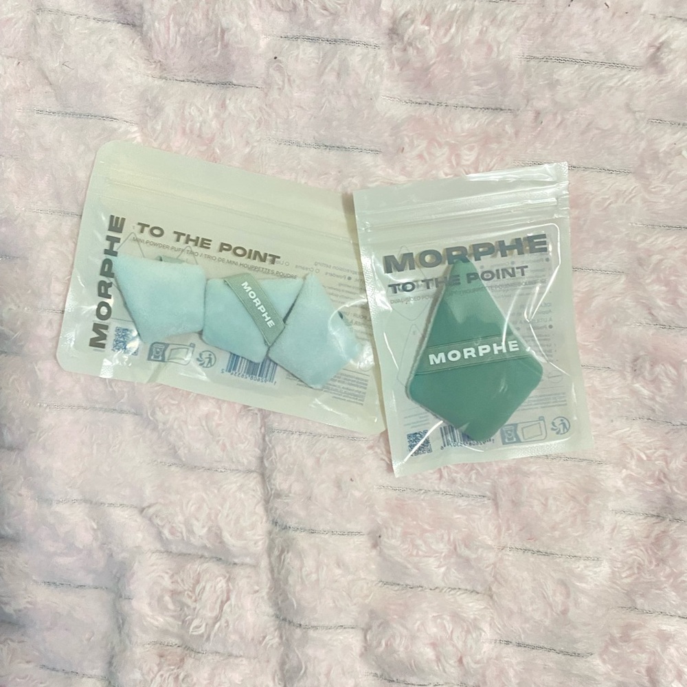 Morphe powder puffs